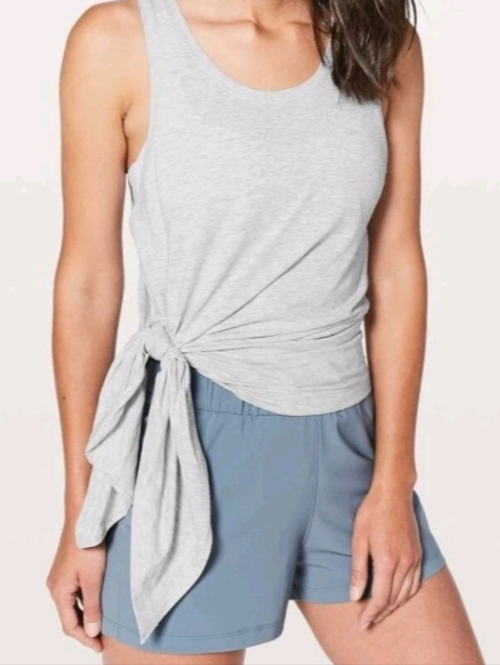 Lululemon 10/M To The Point Heathered Core Ultra Light Gray Knot Tank Top